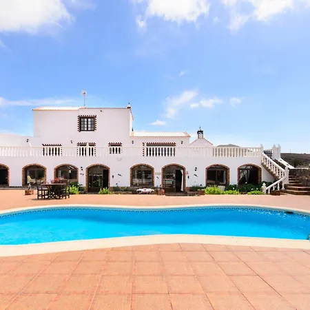 Villa Clara 2 - Macaronesiahomes *