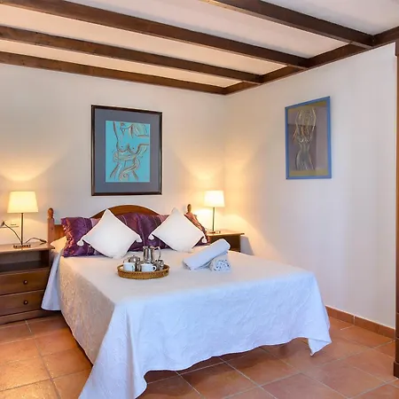 Clara 2 - Macaronesiahomes *