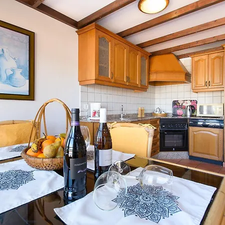Clara 2 - Macaronesiahomes Villa *